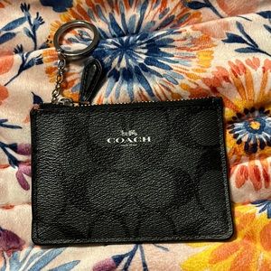 NWOT Coach Mini Skinny ID Card Case Key Wallet F16107